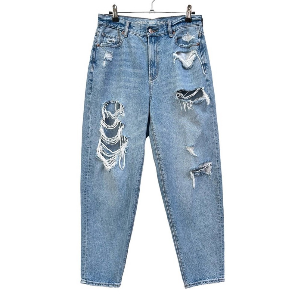 American Eagle AE Relaxed Mom Jeans Distressed Blue Denim, Size 4